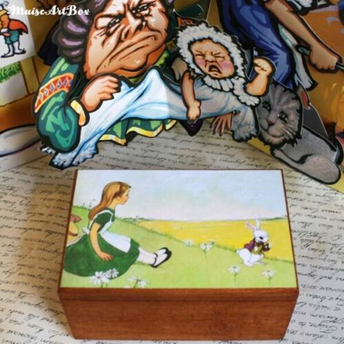 Carillon scatola portagioie pop-up Alice in Wonderland