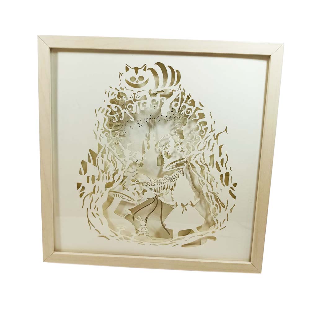 Lampada led quadro tridimensionale fustellato “Alice nel paese delle Meraviglie”